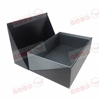 Box With Magnetic Lid